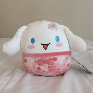 Hello Kitty and Friends | Cinnamoroll Spring Squishmallow